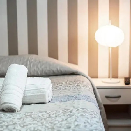 Blife Candya Private Rooms Faro Exterior photo